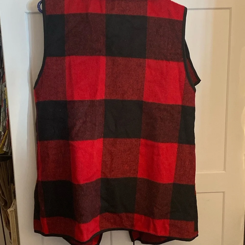 Cabin Core Cozy Red Black Buffalo Check Plaid Open Front Vest Winter Holiday - Picture 7 of 7
